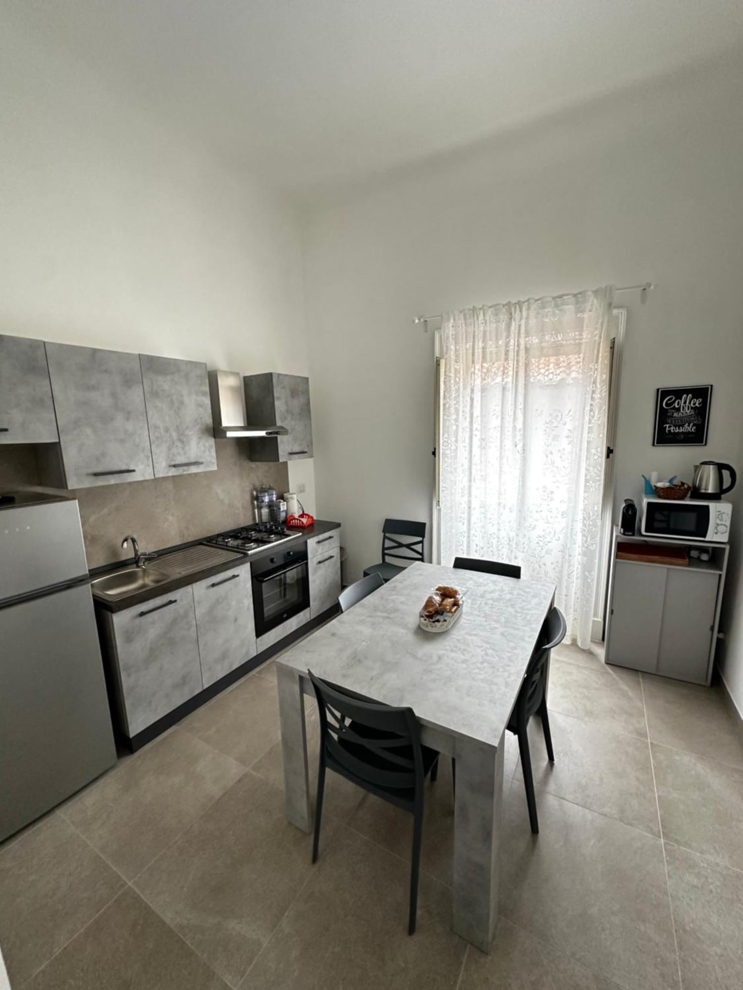הוילה ג'יארה Casa Ginestra Di Palazzo Biondi מראה חיצוני תמונה